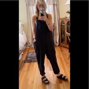 UTILITY JUMPSUIT BY UNIVERSAL THREAD. GRAY XL. Wide legs, adjustable straps❤️